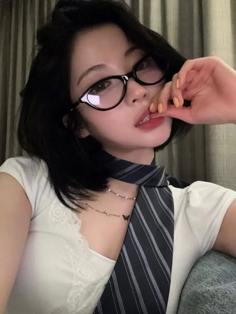 thumbnail-0